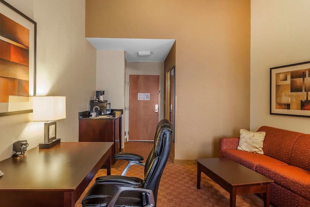 Comfort Suites Suffolk - Chesapeake Exteriér fotografie